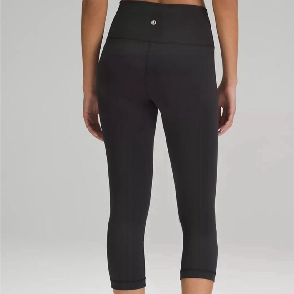 Lululemon Wunder Under Crop Leggings